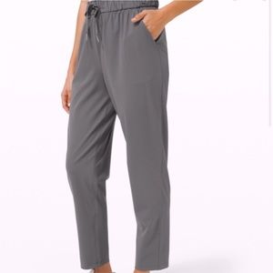 LULULEMON KEEP MOVING PANT HIGH RISE CHARCOLE